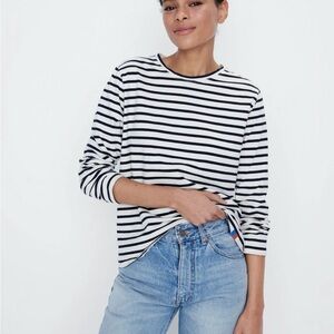 KULE - The Boyfriend long sleeved tshirt gray and navy Women's Top